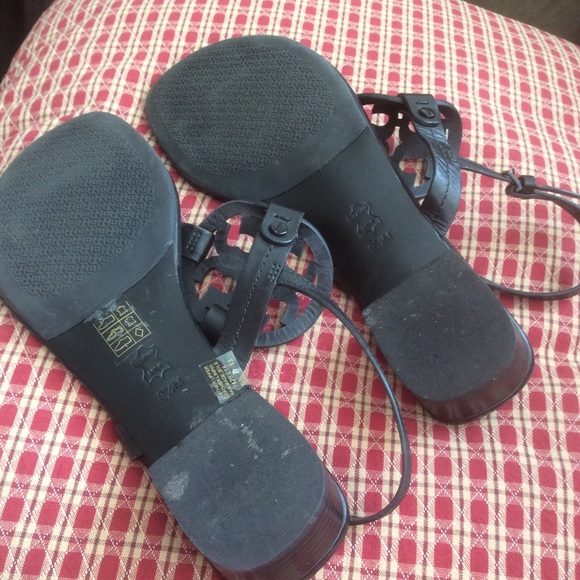 TORY BURCH MILLERS!! - Picture 3 of 5